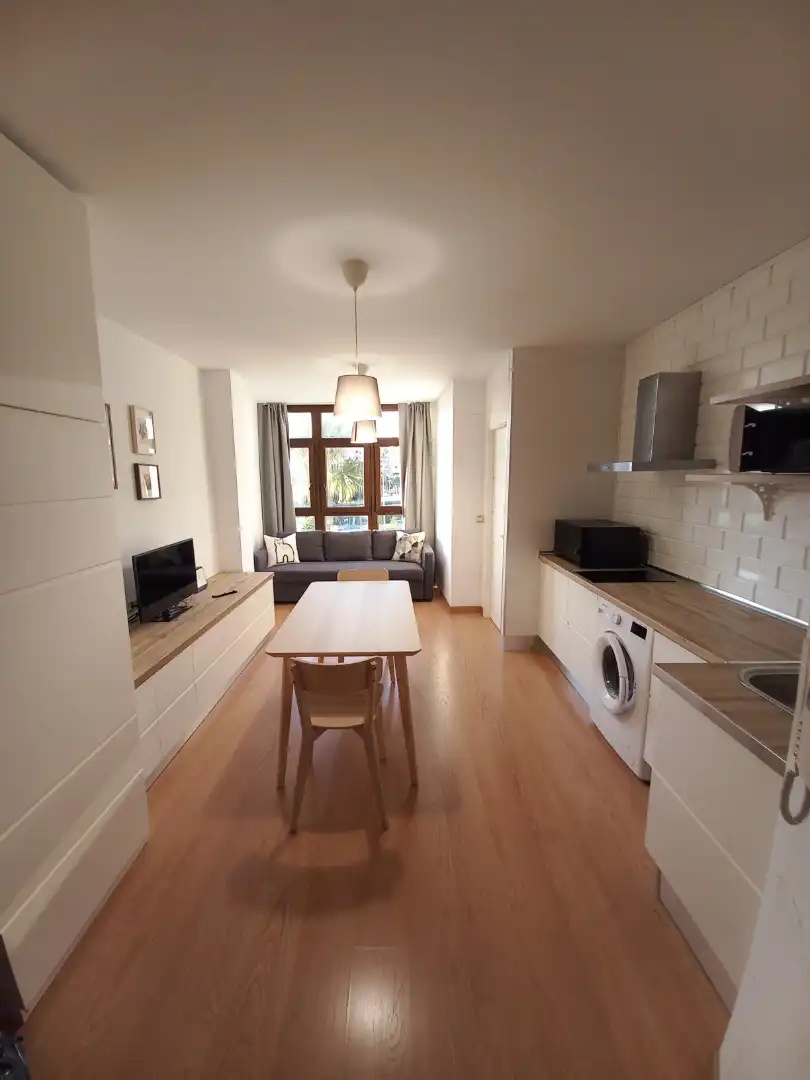 Flat for rent in Avenida Jorge Luis Borges, 30, El Tejar - Hacienda Bizcochero Living room of Flat for rent in Málaga with Air Conditioner, Furnished and Oven