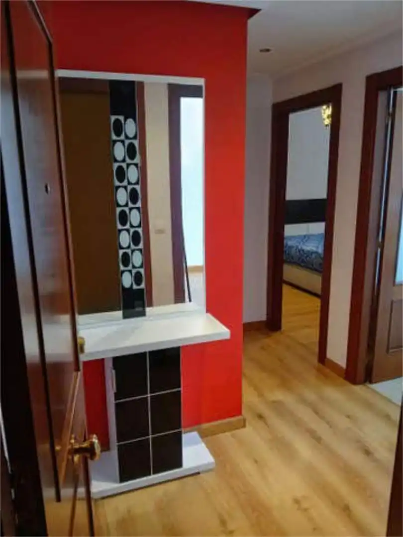Apartamento de alquiler en Oviedo  con Calefacción y Amueblado