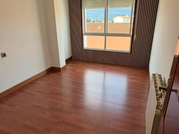 Habitación de Piso en venta en Colindres
