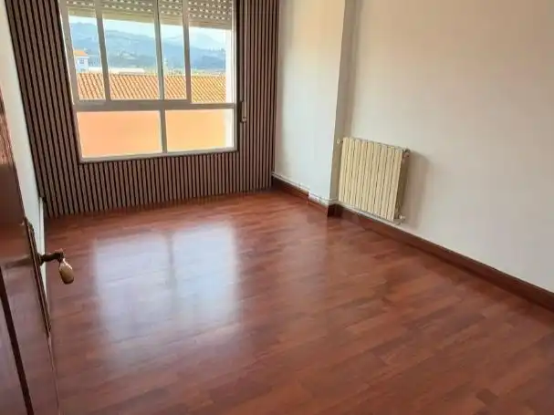 Habitación de Piso en venta en Colindres