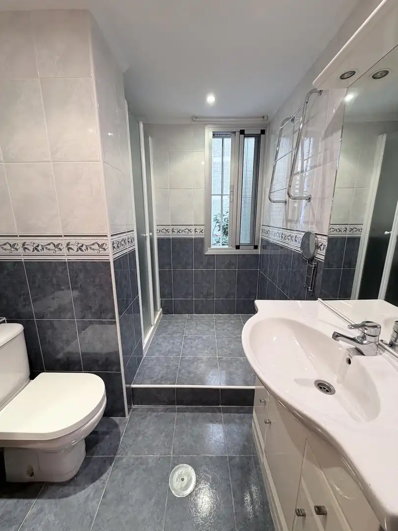 Baño de Piso en venta en Málaga con Aire acondicionado, Parquet y Terraza