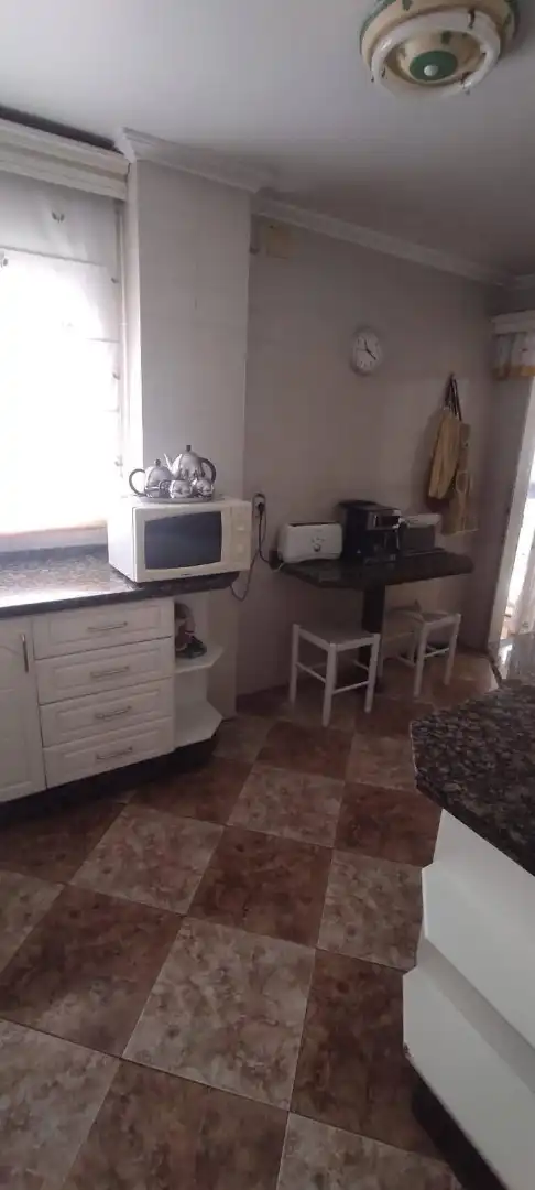 Küche von Wohnung zum Verkauf in Córdoba mit Klimaanlage, Heizung und Privatgarten
