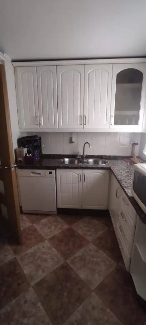 Küche von Wohnung zum Verkauf in Córdoba mit Klimaanlage, Heizung und Privatgarten