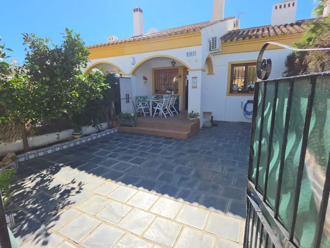 Garden of Detached homes for rent in Pilar de la Horadada  with Air Conditioner, Heating and Private garden
