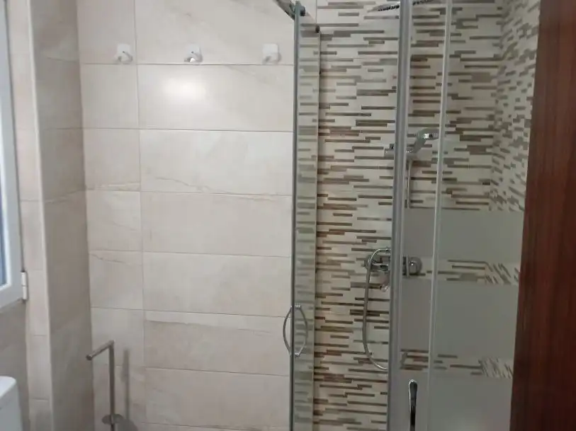 Bathroom of Flat for rent in Cuenca  with Heating, Furnished and Balcony
