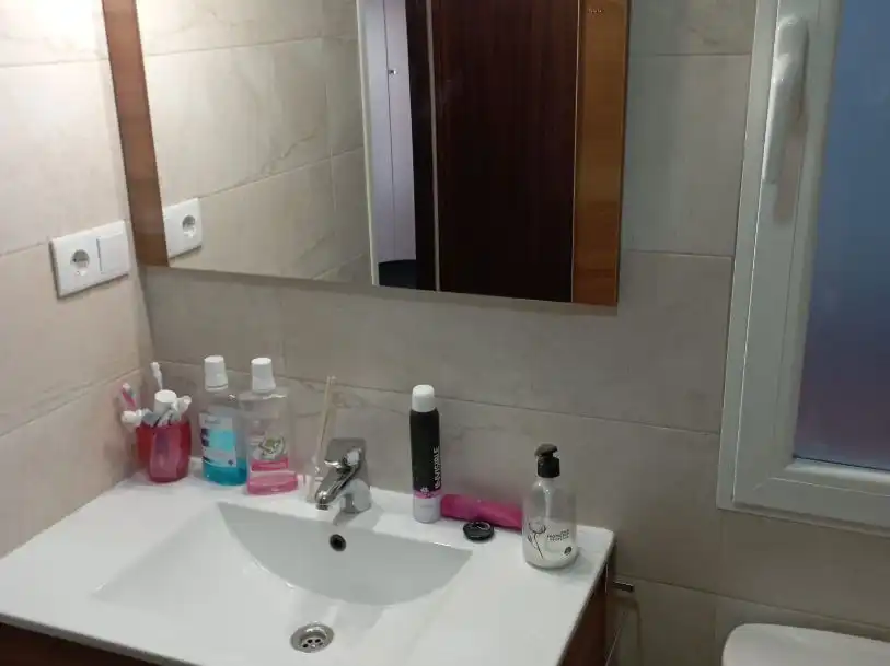 Bathroom of Flat for rent in Cuenca  with Heating, Furnished and Balcony