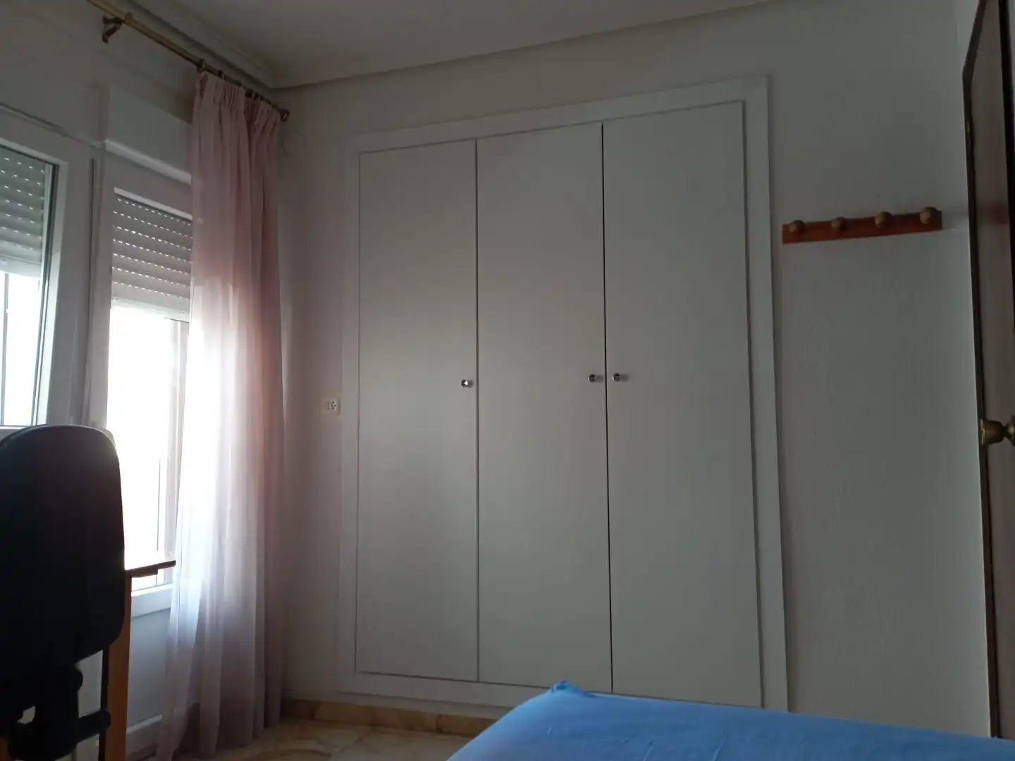 Bedroom of Flat for rent in Cuenca  with Heating, Furnished and Balcony