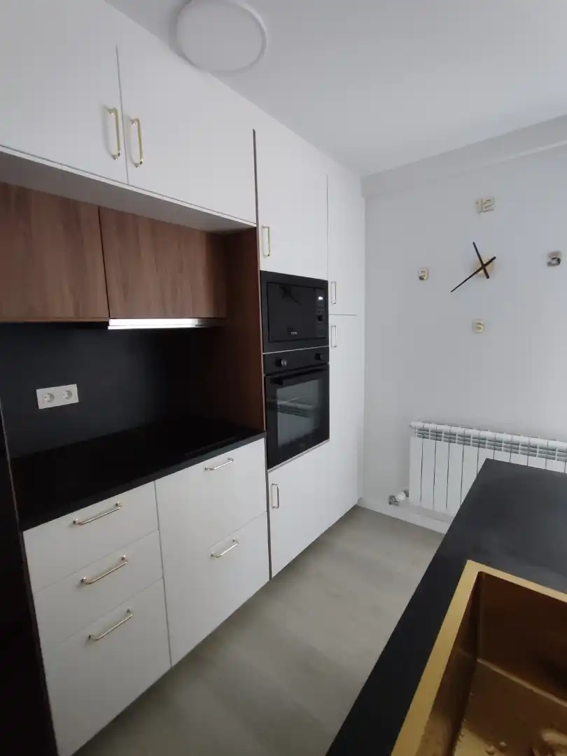 Cuina de Pis de lloguer en Astorga amb Calefacció, Parquet i Traster
