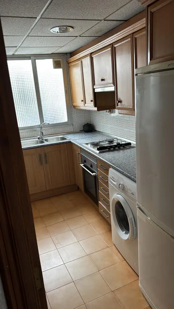 Piso de alquiler en Carrer del Parc de Natzaret, 56, Natzaret Cocina de Piso de alquiler en Valencia con Aire acondicionado, Calefacción y Trastero