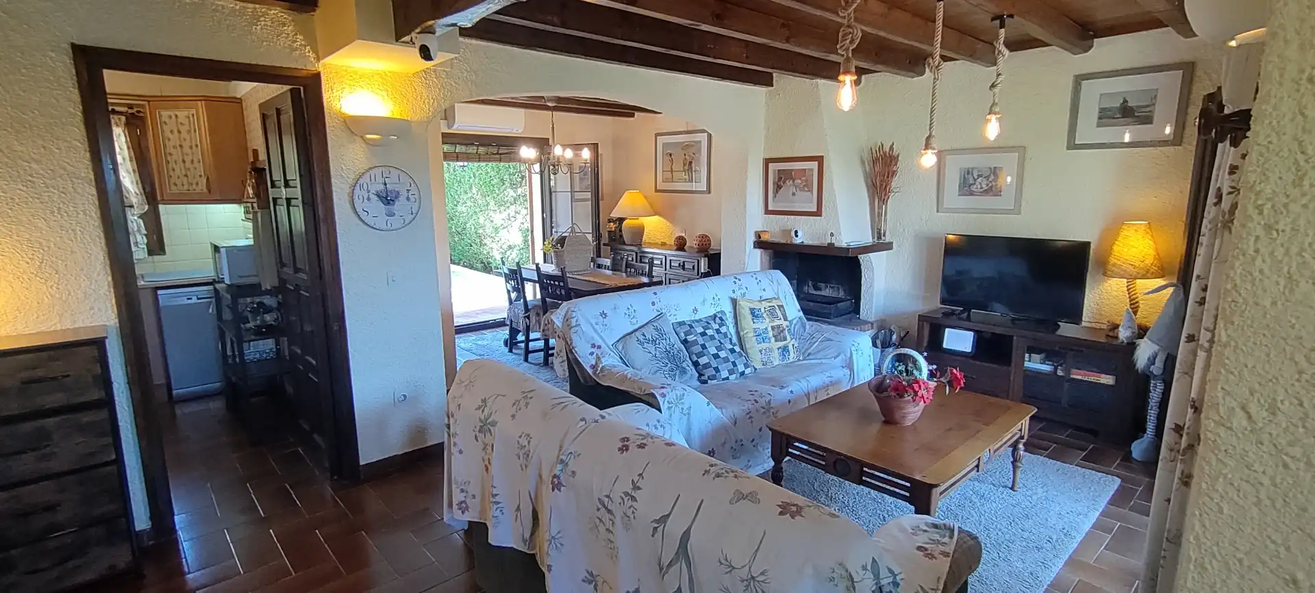 Detached homes for sale in Passatge Oliveres, 43, Torre Vella - Torre Gran - Les Dunes Living room of Detached homes for sale in L'Estartit with Air Conditioner, Terrace and Balcony