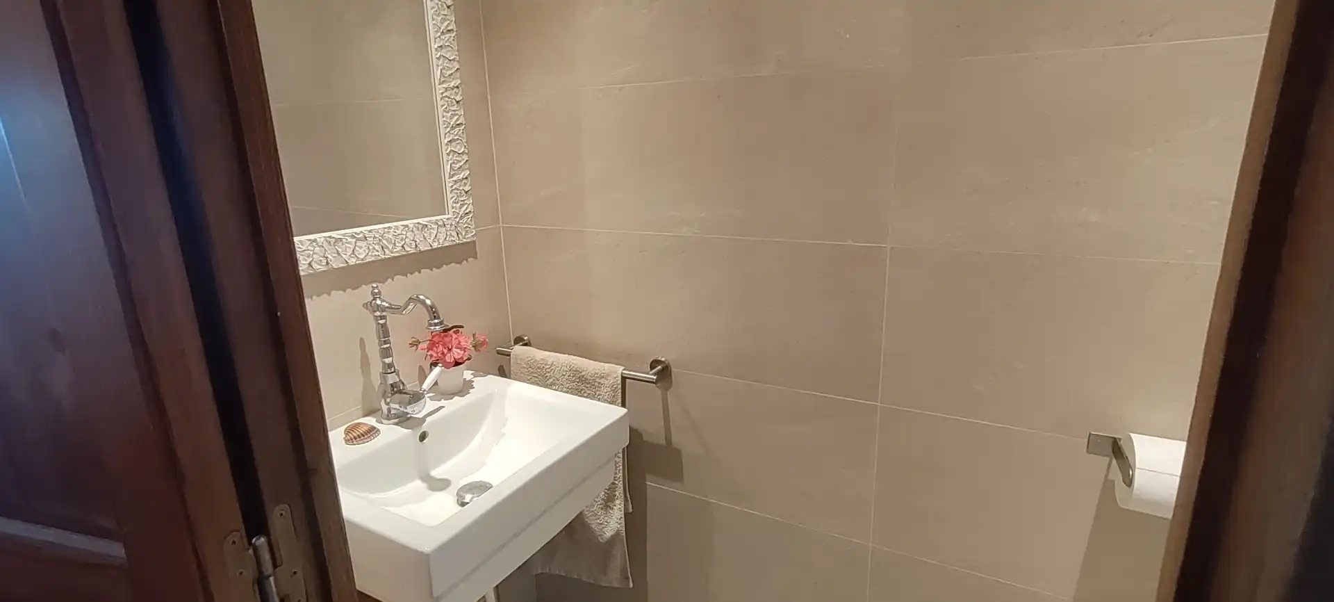Detached homes for sale in Passatge Oliveres, 43, Torre Vella - Torre Gran - Les Dunes Bathroom of Detached homes for sale in L'Estartit with Air Conditioner, Terrace and Balcony