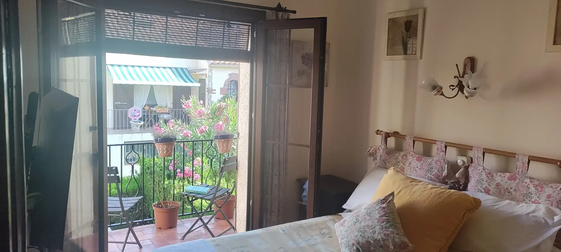 Detached homes for sale in Passatge Oliveres, 43, Torre Vella - Torre Gran - Les Dunes Bedroom of Detached homes for sale in L'Estartit with Air Conditioner, Terrace and Balcony