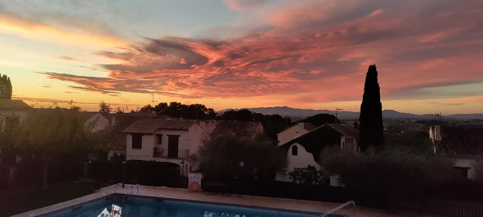Detached homes for sale in Passatge Oliveres, 43, Torre Vella - Torre Gran - Les Dunes Exterior view of Detached homes for sale in L'Estartit with Air Conditioner, Terrace and Balcony
