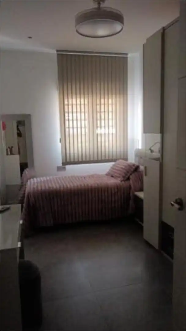 Dormitori de Casa o xalet en venda en Churriana de la Vega amb Terrassa, Traster i Piscina