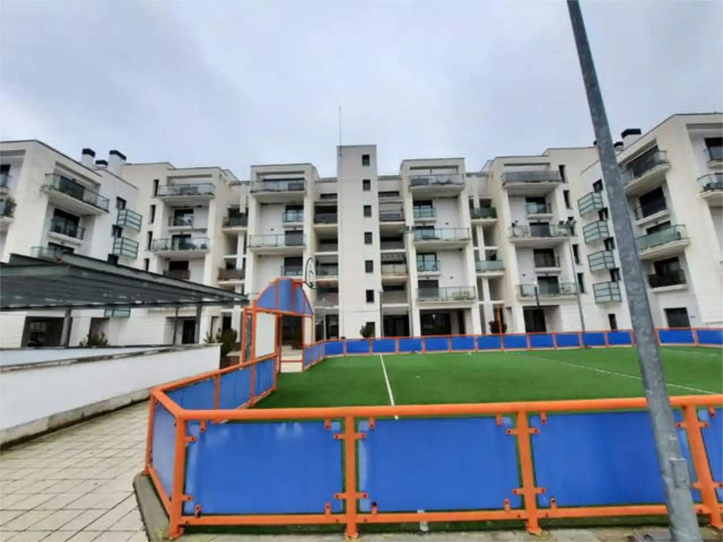 Exterior view of Flat for rent in Valladolid  with Heating, Private garden and Storage room
