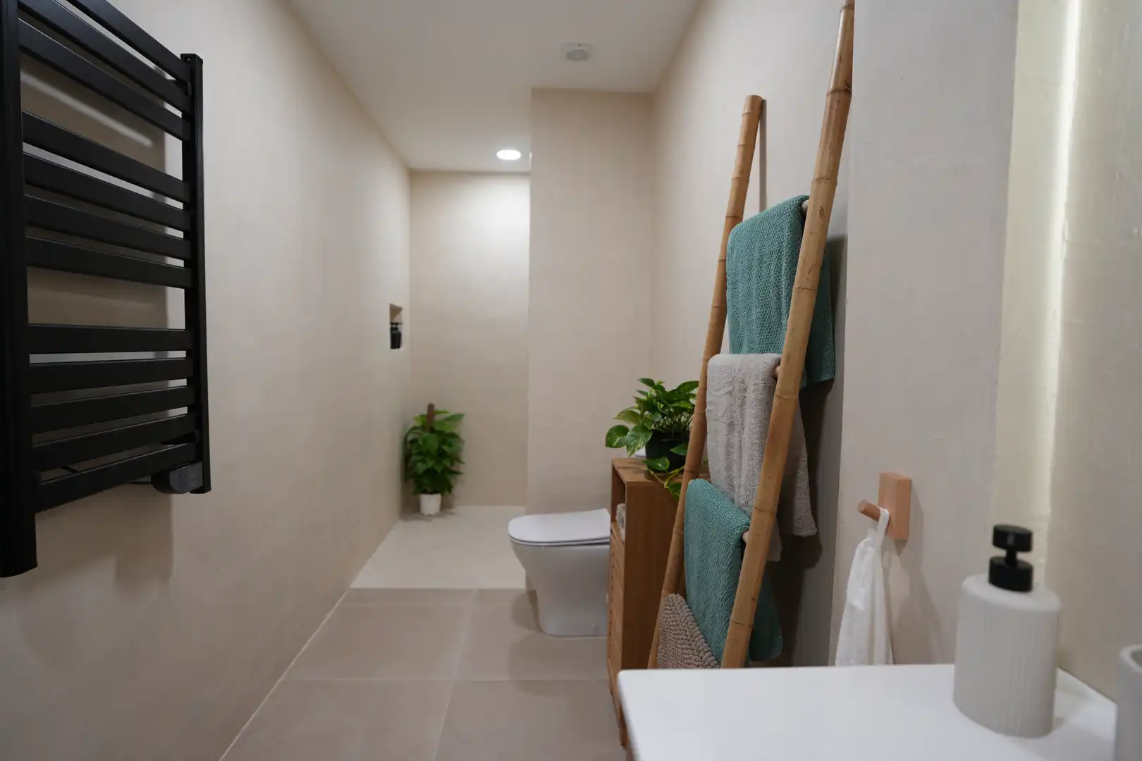 Baño de Piso de alquiler en Cenes de la Vega con Aire acondicionado, Calefacción y Terraza