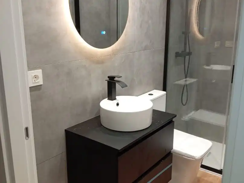 Piso en venta en Herrera Pasealekua, 49, Altza Baño de Piso en venta en Donostia - San Sebastián con Calefacción y Parking comunitario