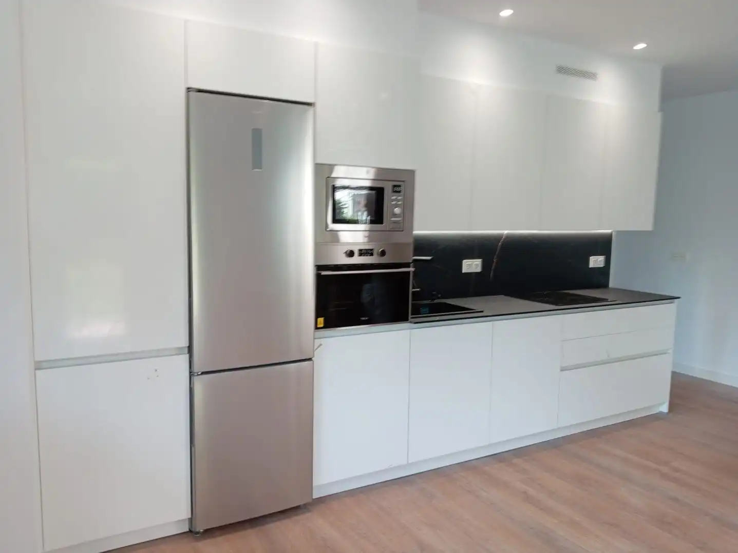 Piso en venta en Herrera Pasealekua, 49, Altza Cocina de Piso en venta en Donostia - San Sebastián con Calefacción y Parking comunitario