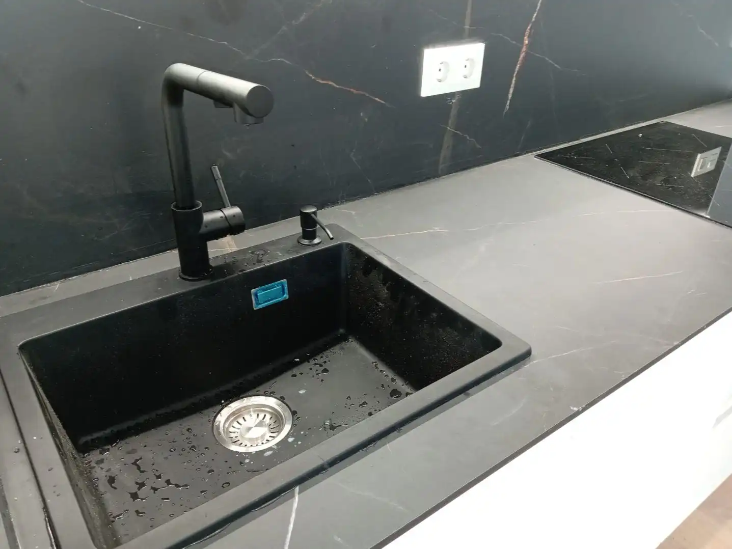 Piso en venta en Herrera Pasealekua, 49, Altza Cocina de Piso en venta en Donostia - San Sebastián con Calefacción y Parking comunitario