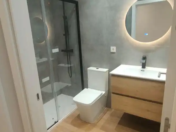 Piso en venta en Herrera Pasealekua, 49, Altza Baño de Piso en venta en Donostia - San Sebastián con Calefacción y Parking comunitario