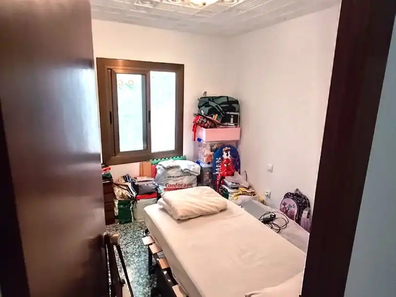 Dormitori de Pis en venda en Badalona amb Terrassa i Balcó