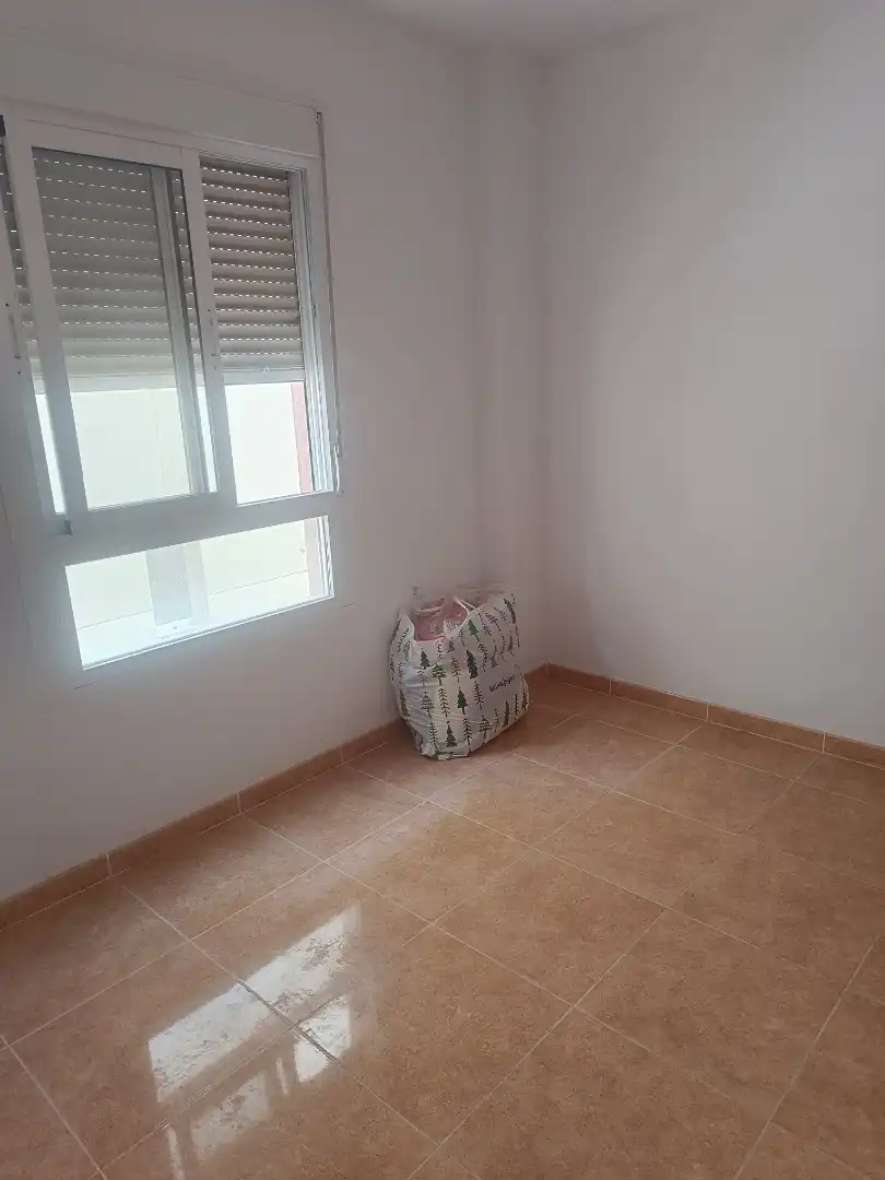 Piso en venta en Calle Albuñol, 23, Puebla de Vícar Habitación de Piso en venta en Vícar con Piscina