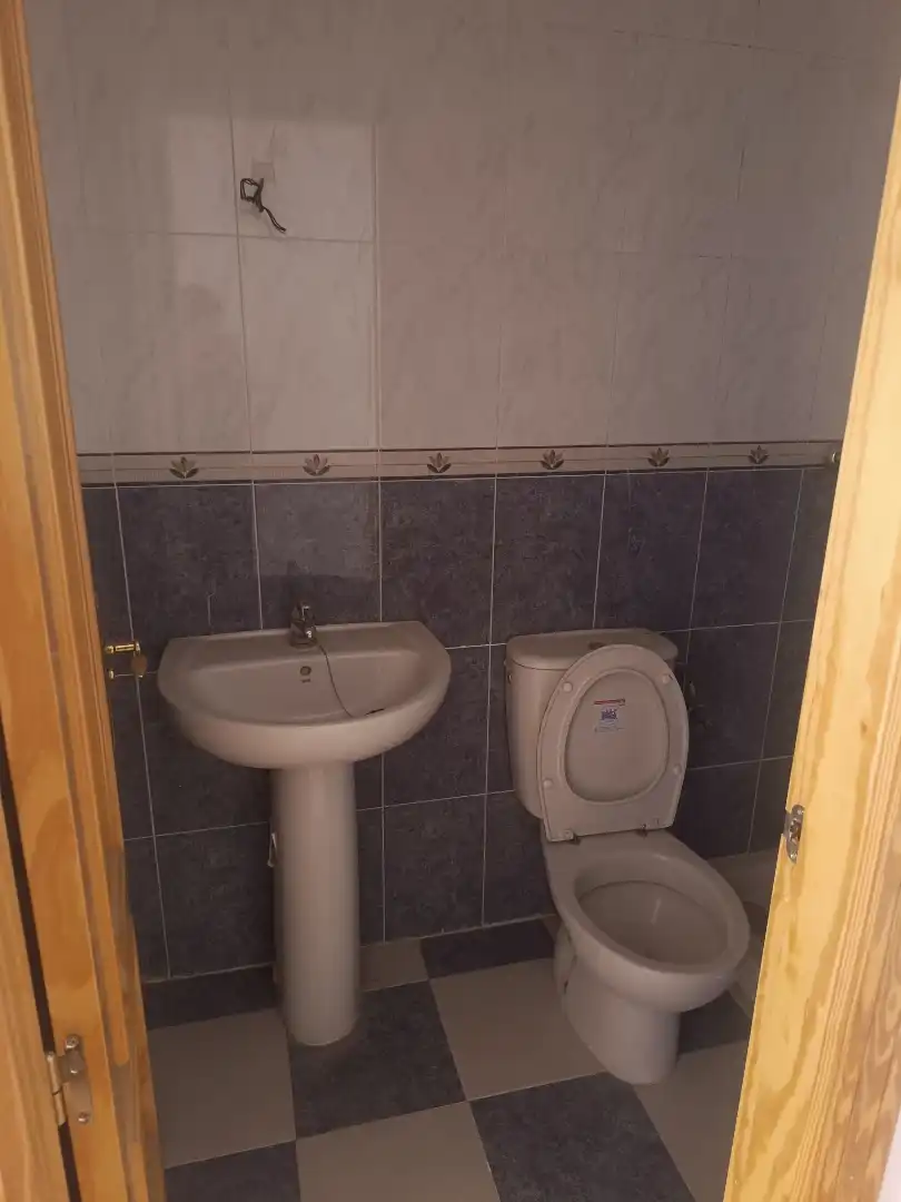 Piso en venta en Calle Albuñol, 23, Puebla de Vícar Baño de Piso en venta en Vícar con Piscina