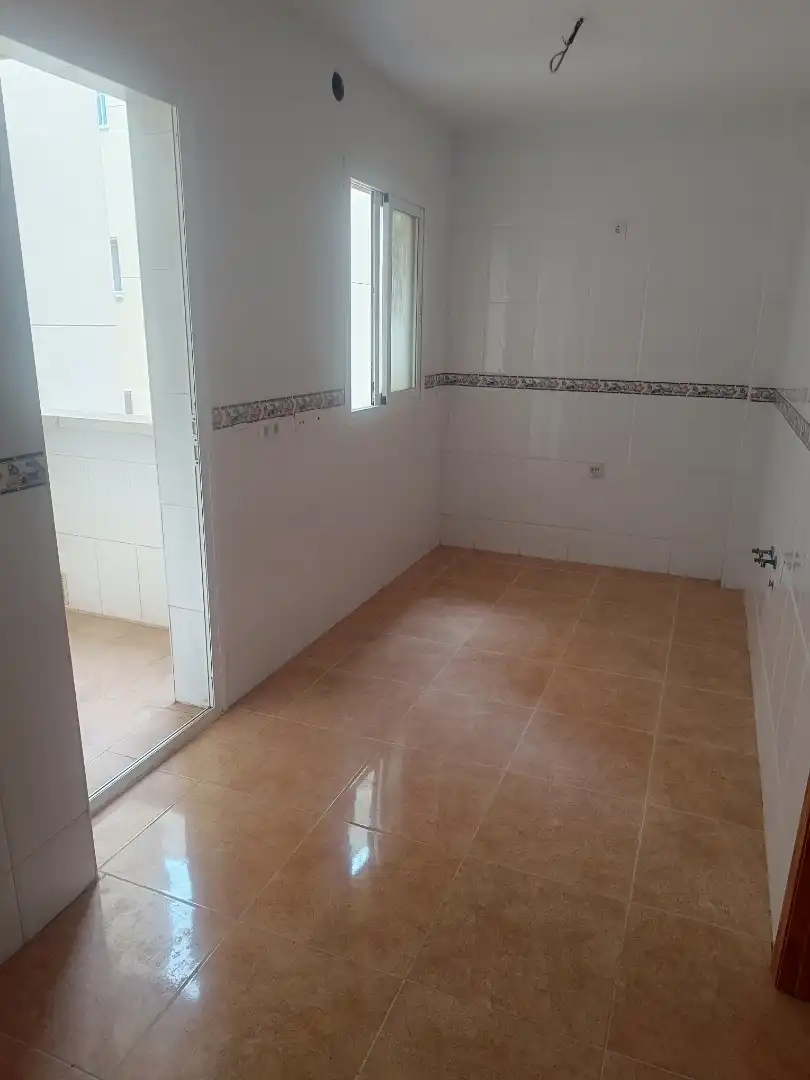 Piso en venta en Calle Albuñol, 23, Puebla de Vícar Baño de Piso en venta en Vícar con Piscina