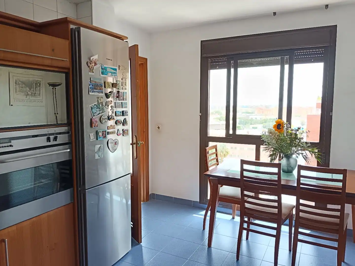 Cuina de Pis en venda en  Almería Capital amb Aire condicionat
