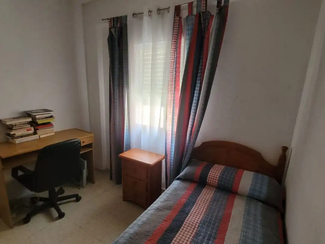 Bedroom of Flat for rent in Sevilla  with Terrace and Furnished