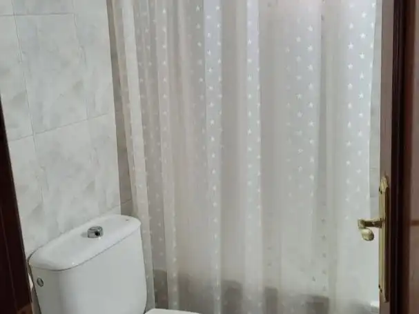 Bathroom of Flat for rent in Sevilla  with Terrace and Furnished