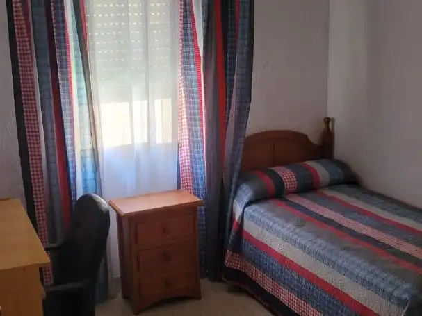 Bedroom of Flat for rent in Sevilla  with Terrace and Furnished
