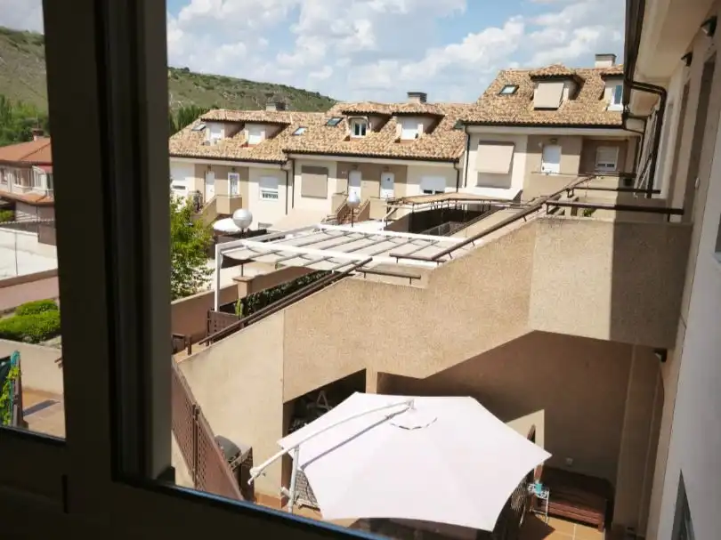 Wohnung zum Verkauf in Carretera Mondéjar, 34, Villalbilla pueblo Terrasse von Wohnung zum Verkauf in Villalbilla mit Klimaanlage, Schwimmbad und Balkon
