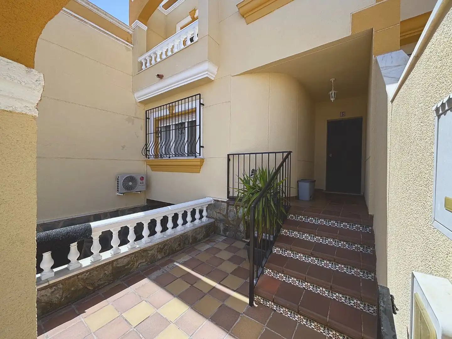 Dúplex en venta en Benahadux con Aire acondicionado, Calefacción y Terraza