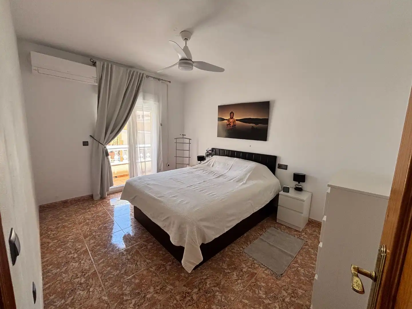 Habitación de Dúplex en venta en Benahadux con Aire acondicionado, Calefacción y Terraza