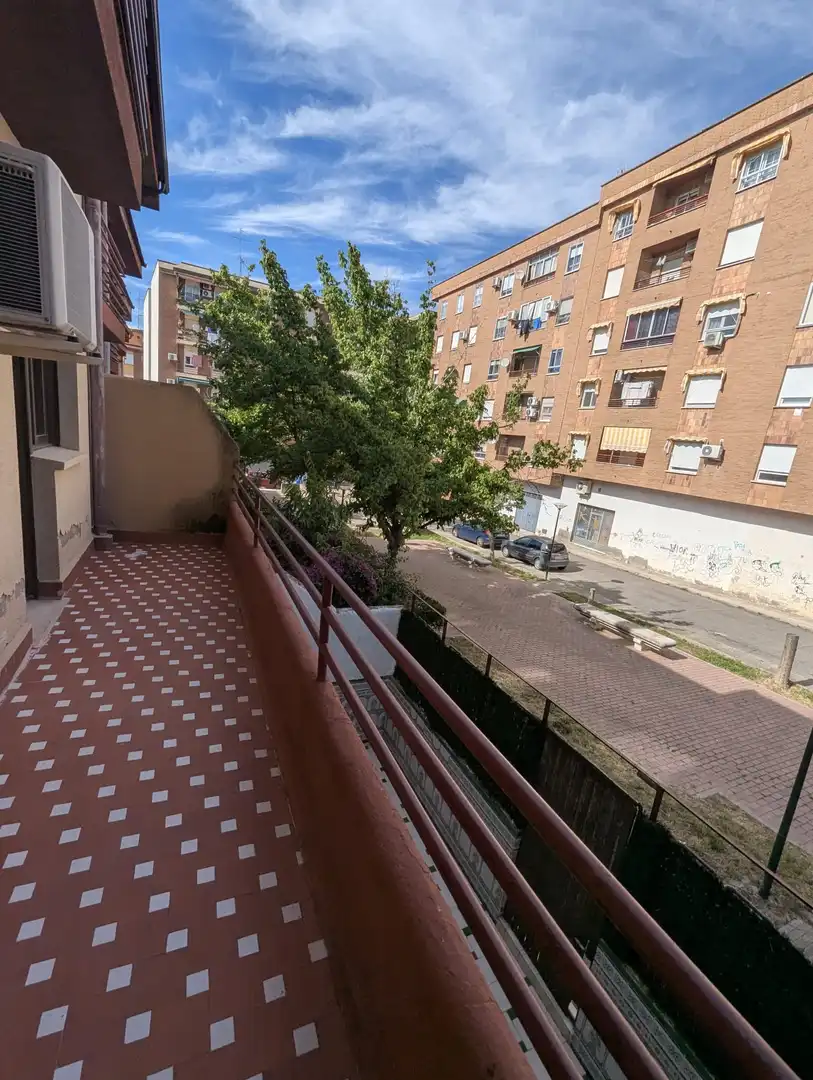 Detached homes for rent in Calle Puerto Carrales, Navalmoral de la Mata Balcony of Detached homes for rent in Navalmoral de la Mata with Air Conditioner, Heating and Parquet flooring