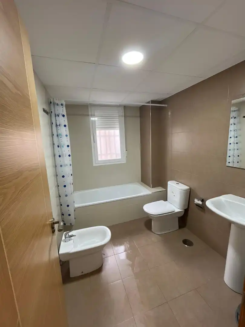 Bathroom of Flat for rent in Moraleda de Zafayona  with Furnished and Balcony