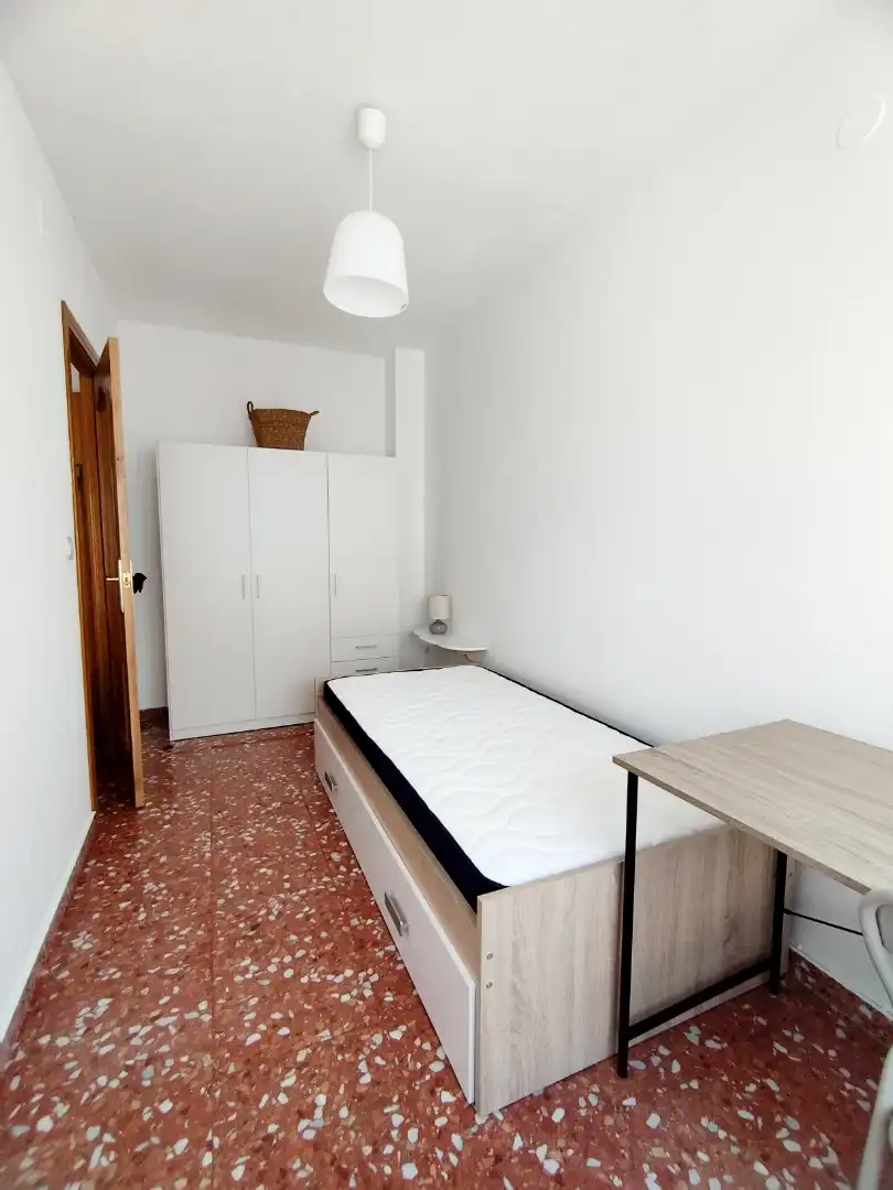 Flat for rent in Plaça Hort dels Lleons, 1, Centro