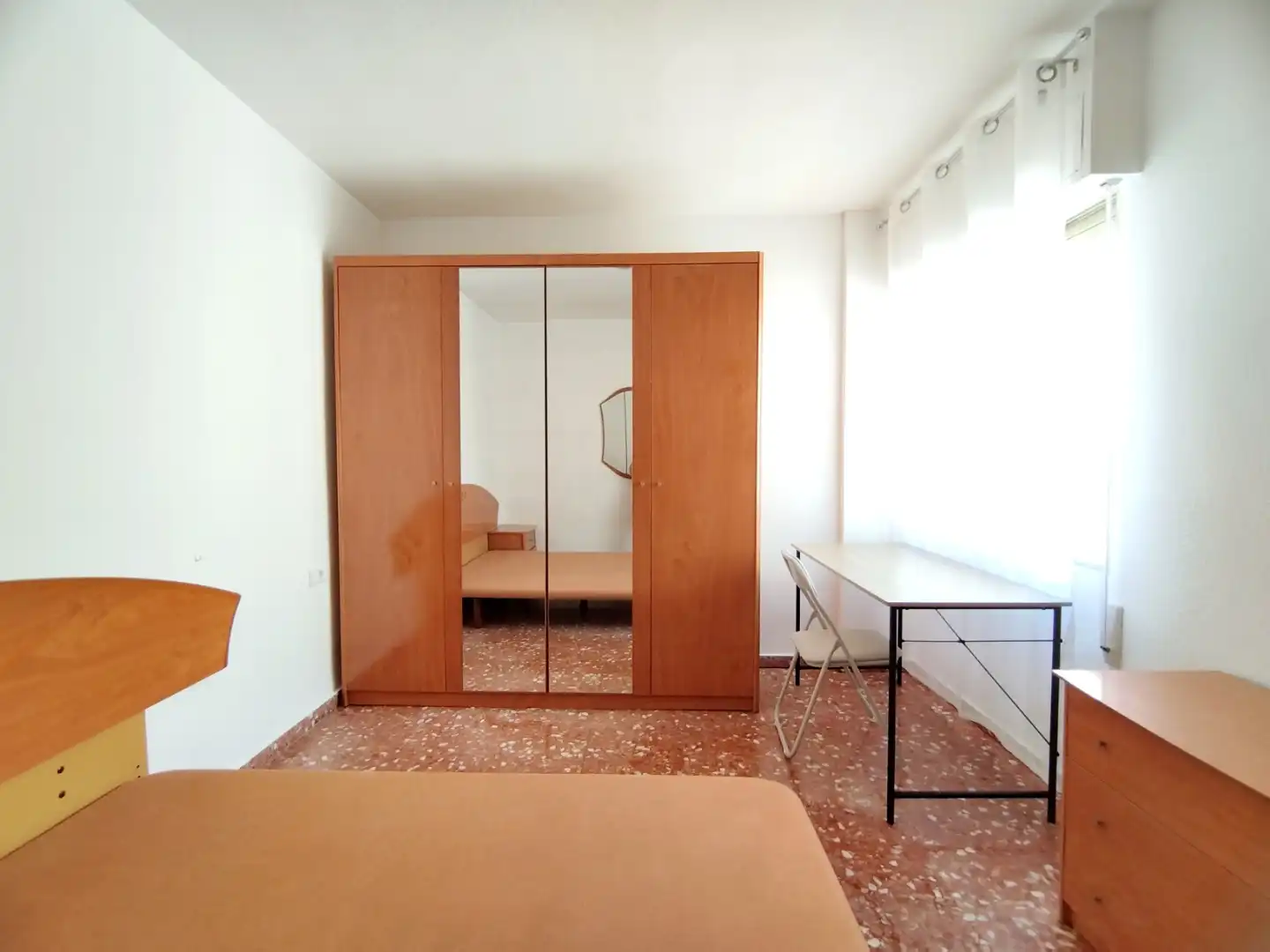 Flat for rent in Plaça Hort dels Lleons, 1, Centro