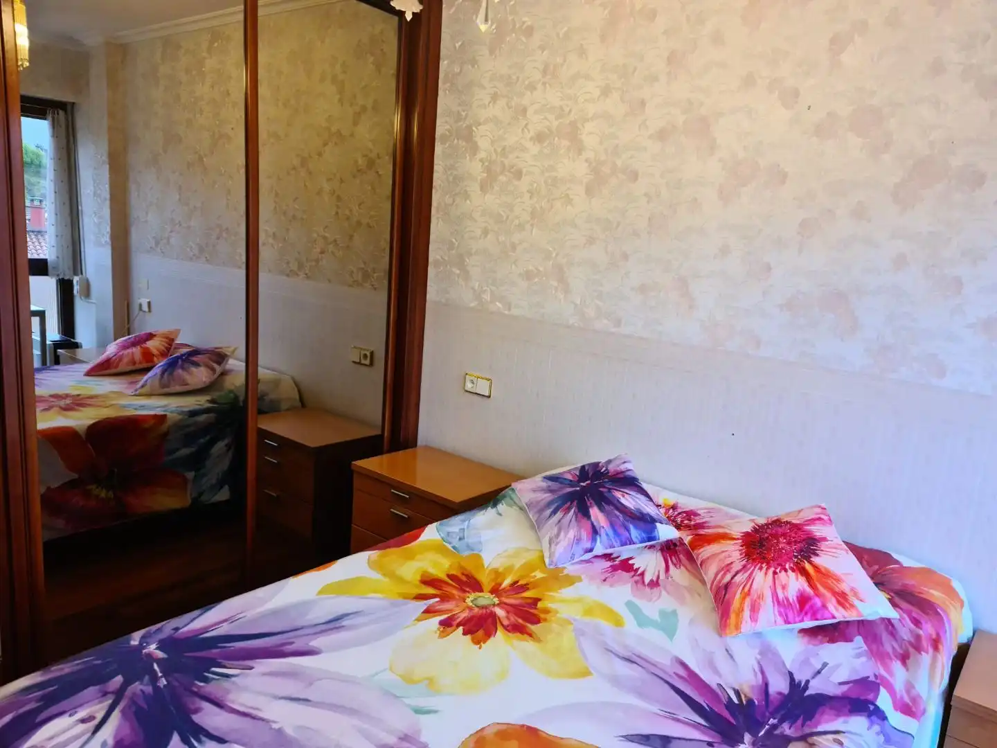 Schlafzimmer von Wohnung zur Miete in Oñati mit Heizung, Möbliert und Balkon
