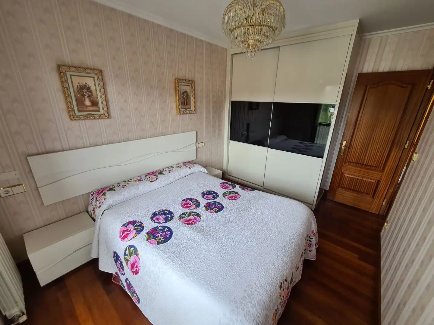 Schlafzimmer von Wohnung zur Miete in Oñati mit Heizung, Möbliert und Balkon