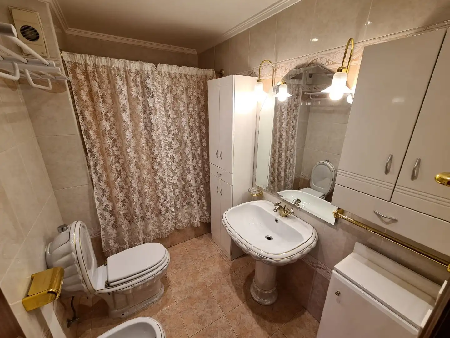 Badezimmer von Wohnung zur Miete in Oñati mit Heizung, Möbliert und Balkon