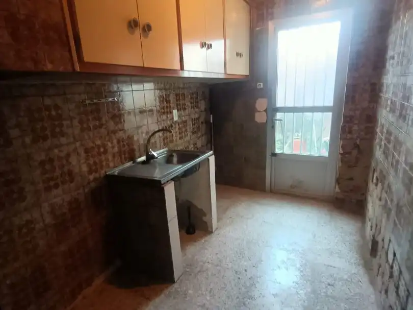Detached homes for sale in Calle Caridad, 9, San Crispín - Huerta Nueva-Estación Kitchen of Detached homes for sale in Elda with Furnished