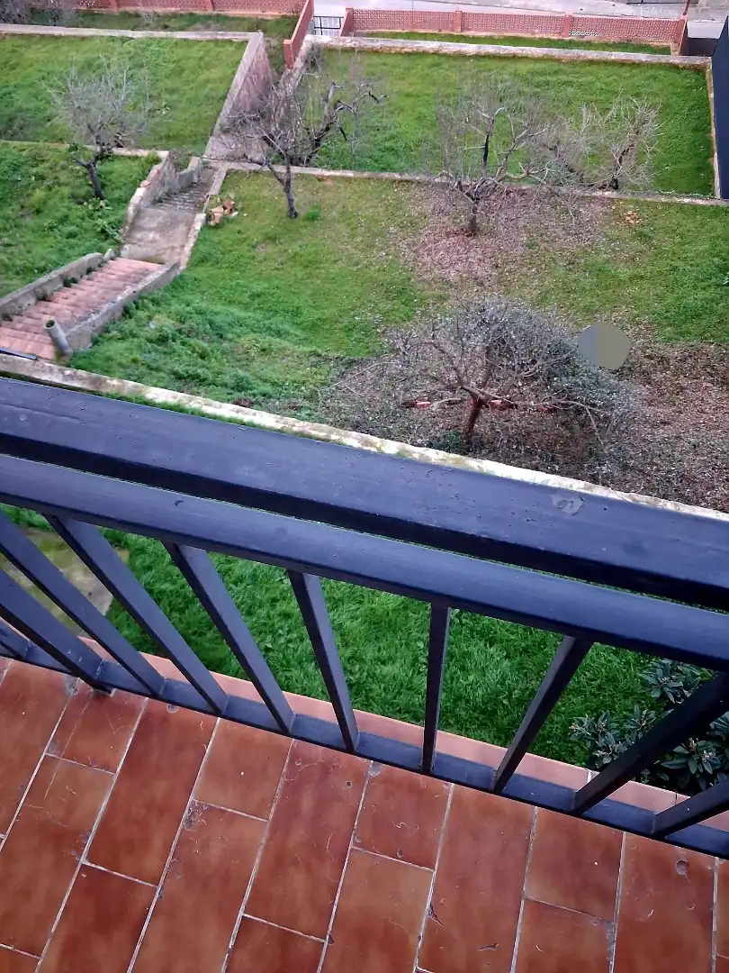 Houses for sale in Carrer Alzina, 10, Llinars del Vallès Balcony of Houses for sale in Llinars del Vallès with Terrace and Balcony