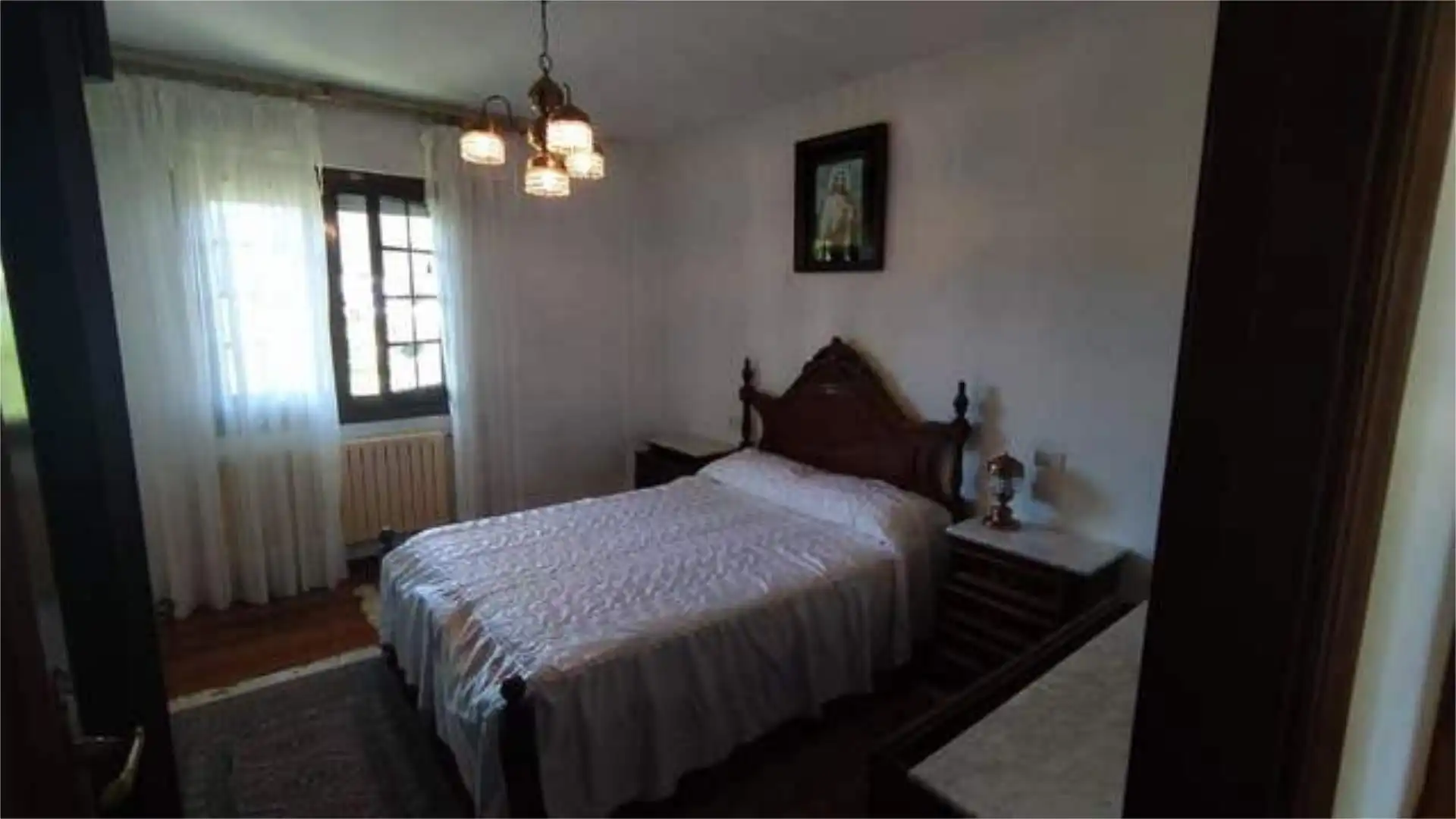 Casa adosada de alquiler en Brión Habitación de Casa adosada de alquiler en Brión con Calefacción, Jardín privado y Terraza