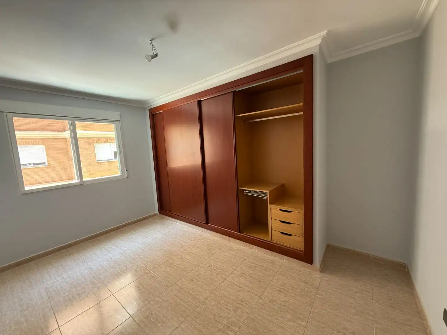 Flat for sale in Alcàsser Bedroom of Flat for sale in Alcàsser with Air Conditioner, Terrace and Balcony