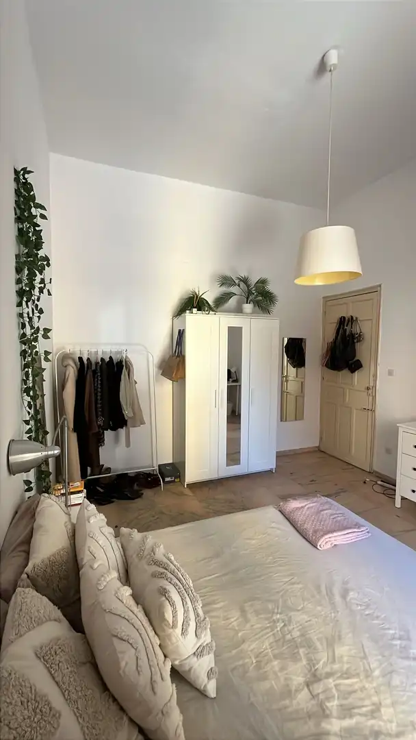 Wohnung zur Miete in Calle Mateos Gago, 24, Alfalfa - Santa Cruz Schlafzimmer von Wohnung zur Miete in Sevilla mit Möbliert und Balkon