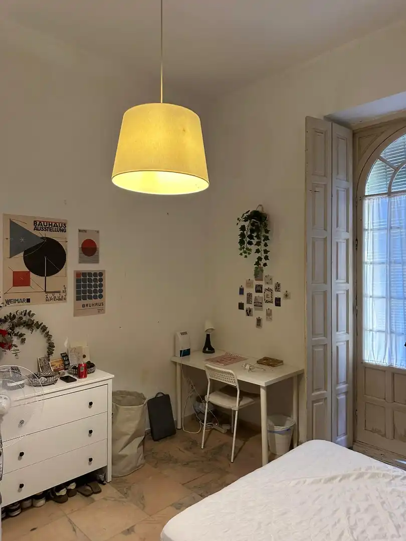 Wohnung zur Miete in Calle Mateos Gago, 24, Alfalfa - Santa Cruz Esszimmer von Wohnung zur Miete in Sevilla mit Möbliert und Balkon