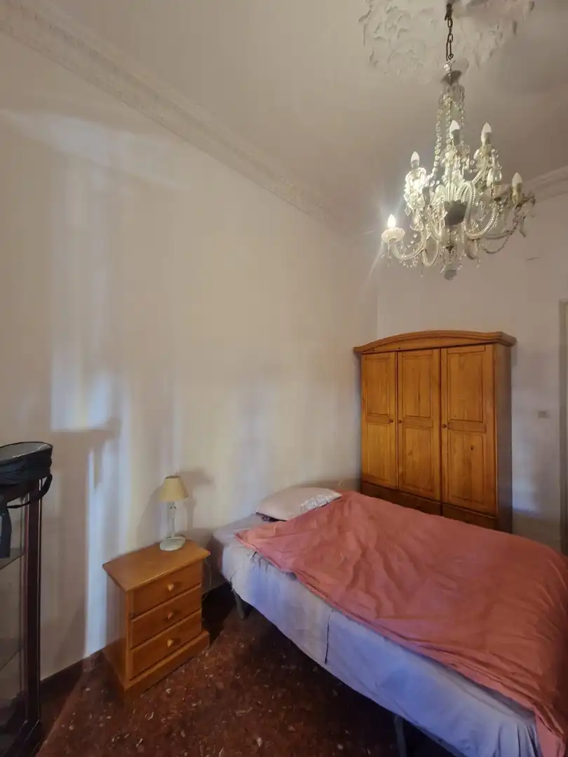 Room in Calle Mateos Gago, 24, Alfalfa - Santa Cruz Room in Calle Mateos Gago, 24, Alfalfa - Santa Cruz