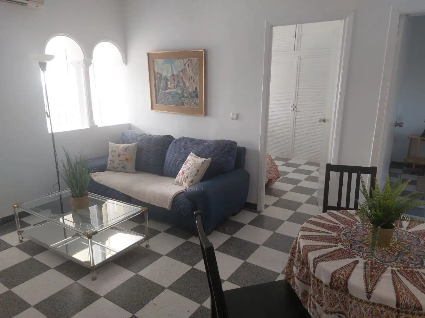 Piso en venta en Calle Manises, 8, Barrio Bajo Sala de estar de Piso en venta en San Juan de Aznalfarache con Amueblado y Balcón